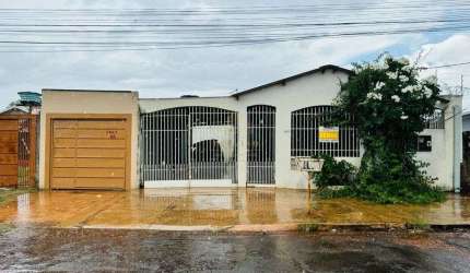 Oportunidade - Terreno com 2 casas no bairro Guanandi