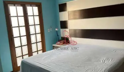 Sobrado com 3 dormitórios à venda, 195 m² por R$ 1.118.000 - Vila Camilópolis - Santo André/SP
