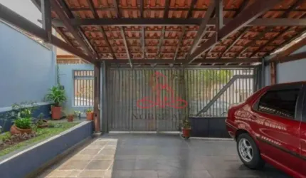 Casa com 3 dormitórios à venda, 159 m² por R$ 600.000 - Vila Tibiriçá - Santo André/SP