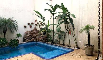 Magnífico Sobrado  com piscina e churrasqueira!