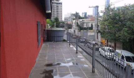 Ponto Comercial / Sobrado | 150m² | 4 Dormitórios | 2 Vagas