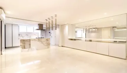 Apartamento à venda de 142 m² no Jardim Paulista com 3 quartos sendo 1 suíte e 2 vagas.