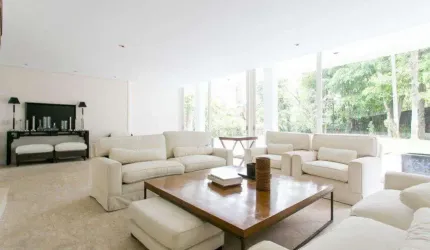 Casa moderna no Morumbi com 2.000m² de terreno