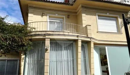 Casa de vila em Perdizes - raridade