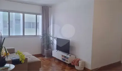 Apartamento  98m2, 3 dormitórios, 1 suíte, 2 toaletes, 1 vaga na Vila Clementino.