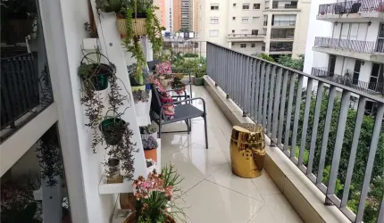 Belissímo Apartamento em Moema para Venda ou Locação