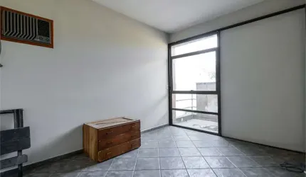 Casa Sobrado a venda em Perdizes (Aluguel incluso IPTU)
