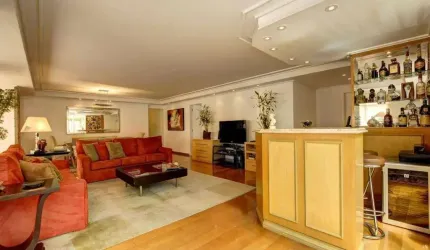 COBERTURA PENTHOUSE RARIDADE PERTO METRÔ E SHOPPING