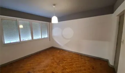 Apto. á Venda Jardins,2 quartos, sala, cozinha, dep. empregada