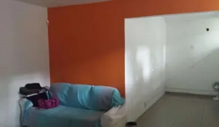 Casa Residencial e Comercial para locação. Agende uma visita !