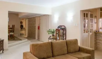 Apartamento de 136 m² no Jardim Paulista com 2 quartos, 1 suite e 1 vaga.