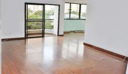 Oportunidade! Bairro Higienópolis, apto. 192m², 3 suites e 3 vagas. Próx. ao shopping