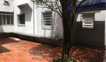 Sobrado Comercial na Vila Clementino