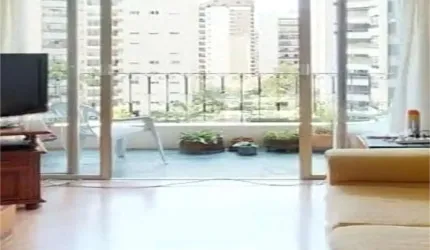 Lindo apartamento de 112 m2  em Perdizes!  Com Varanda e 2 vagas e lazer !