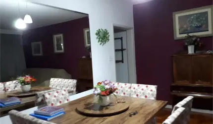 Apartamento  com 3 dormitorios