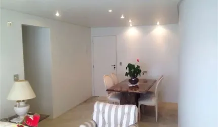 À VENDA  2 DORMTS  APTO COM 3 GARAGENS EM  PINHEIROS APTO SUITE COM CLOSET REVERSÍVEL À VENDA