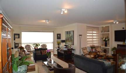 OTIMA OPÇÃO PARA PERMUTA 176 M² 4 DORMITÓRIOS 2 SUÍTES 3 VAGAS
