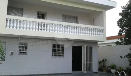 Sobrado com 5 dormitórios na Saúde