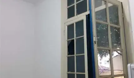 Oportunidade! Casarão com pé direito alto e 1 vaga próximo ao metrô e faculdades!