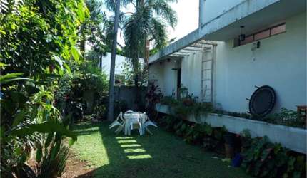 Moema - Casas - Jardim Novo Mundo!