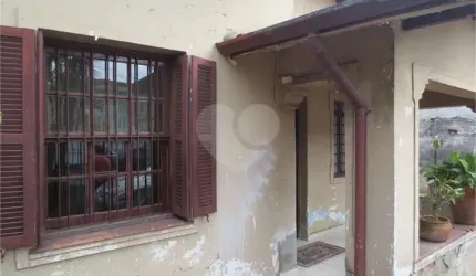 Casa para reforma - Terreno - casa detonada