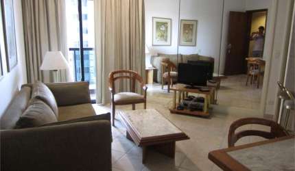 Itaim - Localização privilegiada, flat com total infra estrutura, fino acabamento e requinte.
