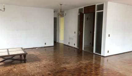 Apartamento com 183 metros  e 1 vaga no Jardim Paulista