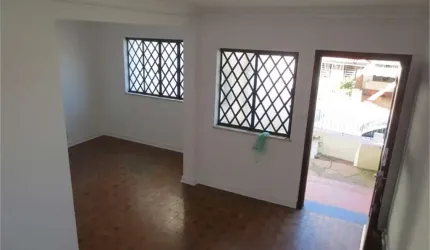 Casa 04 Dormitórios - Metrô Praça da Árvore