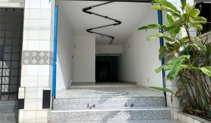 Sobrado em terreno de 1.300 m2 Planalto Paulista