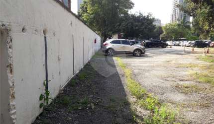 OPORTUNIDADE! TERRENO NA VILA OLÍMPIA c/ 425m2