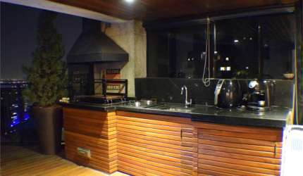 Apartamento moderno, mobiliado e lazer privativo em São Paulo
