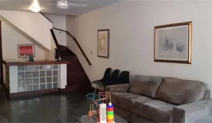 Sobrado vende Vila Olímpia