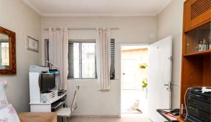 Linda casa na Saúde de 140m², com 2 dormitórios