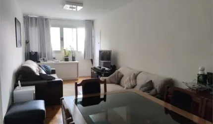 Apartamento próximo ao Mackenzie com 2 dormitórios, 2 banheiros e quarto de serviço.