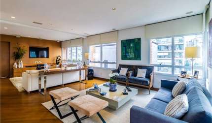 Imóvel de alto padrão em Moema São Paulo, Apartamento Cobertura Duplex ampla área interna, bom local