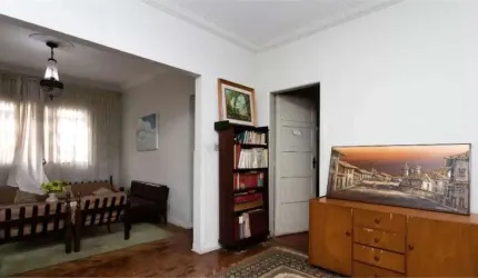 EXCELENTE CASA TERREA  PRÓXIMO AO METRÔ ...