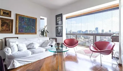 Andar Alto, linda vista, 151m2, 3 dorms, 1 suíte, 2 vagas, próximo ao parque Ibirapuera