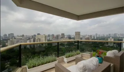 Maravilhoso apartamento altíssimo padrão na melhor quadra da rua Tucumã