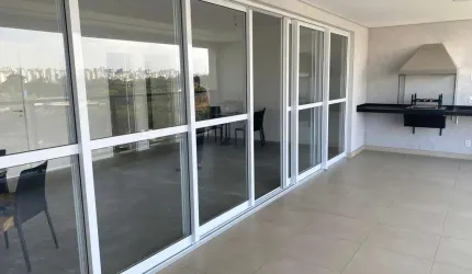 Apartamento novo a venda em Moema, 162 m2, 4 quartos (3 suítes) e 3 vagas.