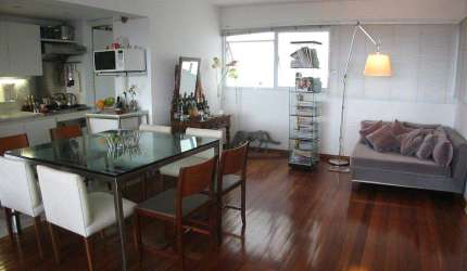 Apartamento funcional de 93 m² em renomado condomínio projetado por Décio Tozzi no Sumaré