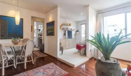 Apartamento a venda na Vila Nova Conceição. Andar alto, reformado! Predio com lazer completo!