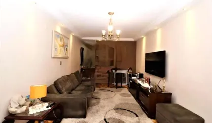 casa com 127m²  3 dorm. e 2 vagas na súde !