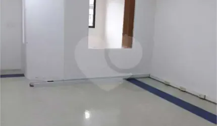 SALA COMERCIAL 300M² NA SAUDE