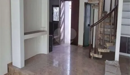 Casa em ótima localização no Planalto Paulista.