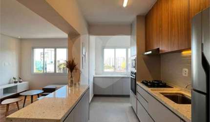 Apartamento com 2 dormitórios no Planalto Paulista
