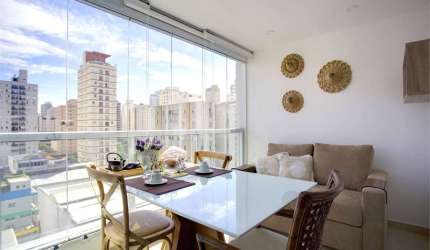 Apartamento à venda de 38 m² em Moema com 1 dormitório e 1 vaga.
