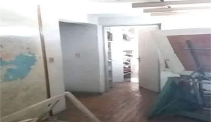 Casa na Vila Mariana a venda 167 m² com 3 dormitórios ( salas ) 2 banheiros quintal