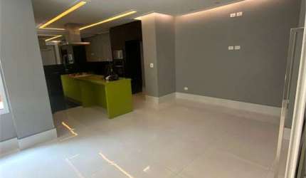 Descubra o luxo e o conforto nesta casa térrea exclusiva em Moema!
