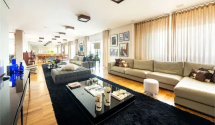 Apt de 413m2 com vista maravilhosa