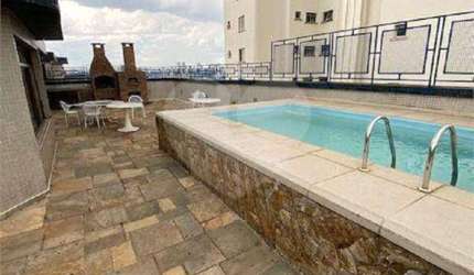Cobertura à venda de 324 m² na Vila Mariana com 4 quartos sendo 2 suítes e 3 vagas